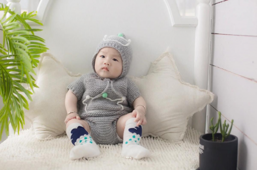 鄂尔多斯宝宝几个月可以把尿